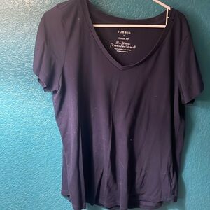 Navy blue v neck tee from Torrid
